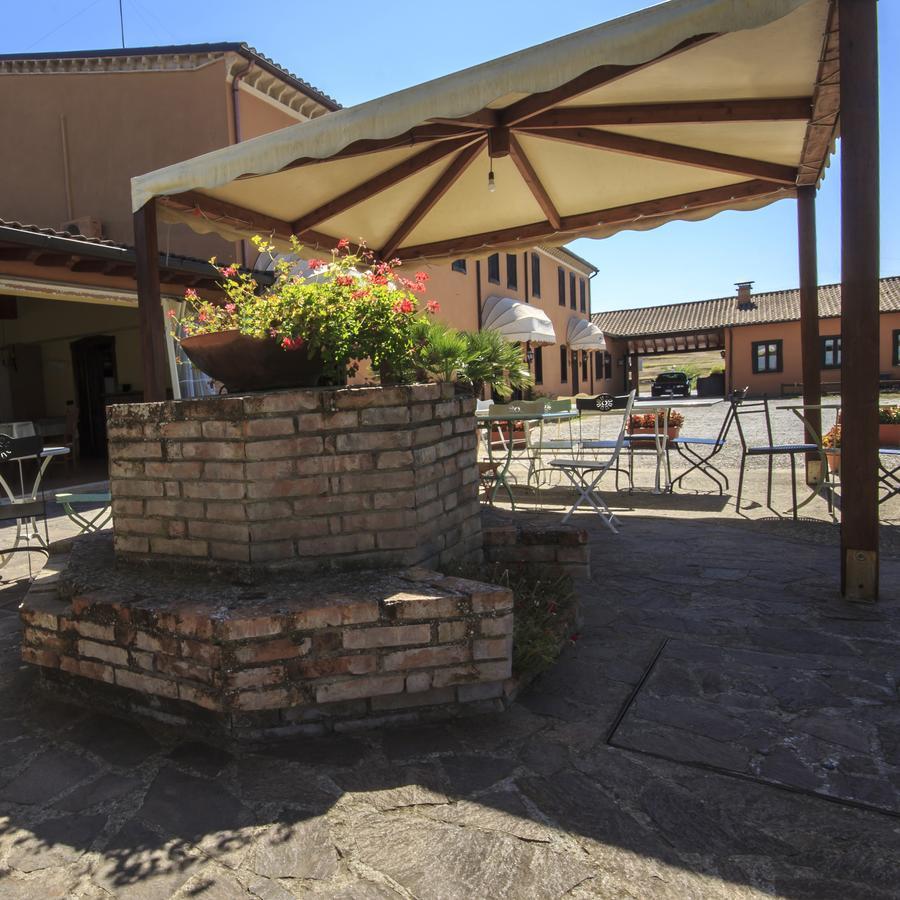 Antico Casale Le Fossate Hotell Giove Eksteriør bilde